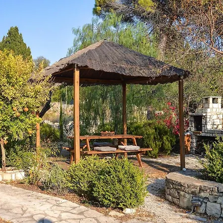 Milos Traditional Windmill * Mougkelatika