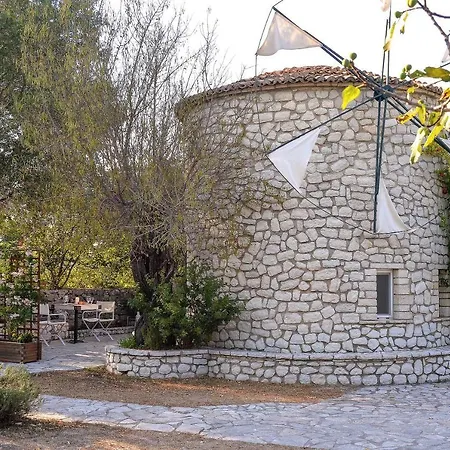 Holiday home Milos Traditional Windmill Mougkelatika