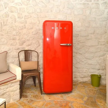 Дом отдыха Milos Traditional Windmill *