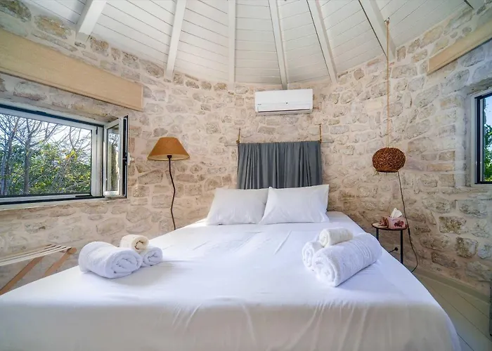 Vakantiehuis Milos Traditional Windmill *