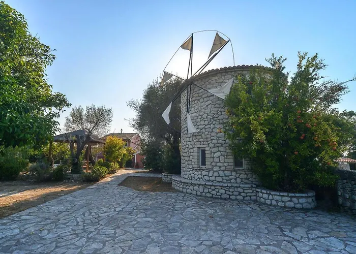 Milos Traditional Windmill * Mougkelatika